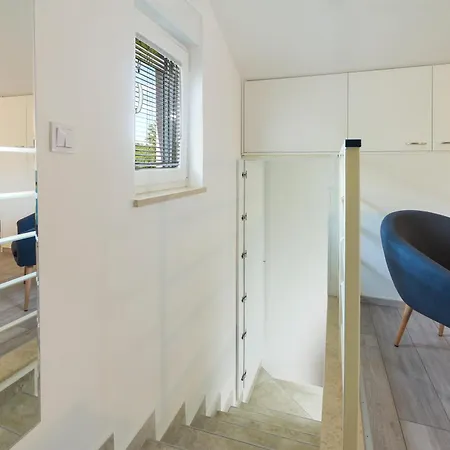 בית נופש House Intacta *